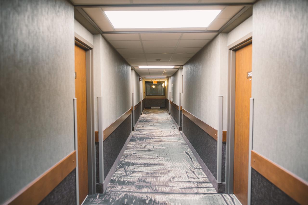 Elkhorn Resort, Spa, And Conference Centre Wasagaming Esterno foto